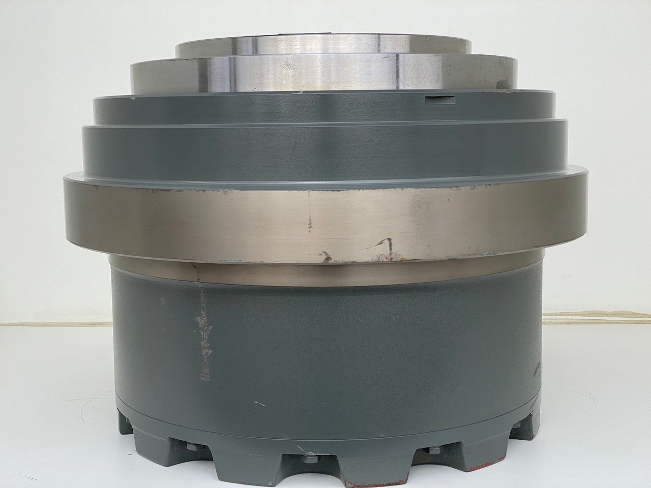 Liebherr Fahrantrieb FAT450P135, ID-Nr.90211932 - ID-Nr.90211933. ER944, R940, R944, R945, R946, R950, R960 T. #159-03# - Comando final de Escavadora de rastos: foto 3 Liebherr Fahrantrieb FAT450P135, ID-Nr.90211932 - ID-Nr.90211933. ER944, R940, R944, R945, R946, R950, R960 T. #159-03# - Comando final de Escavadora de rastos: foto 3