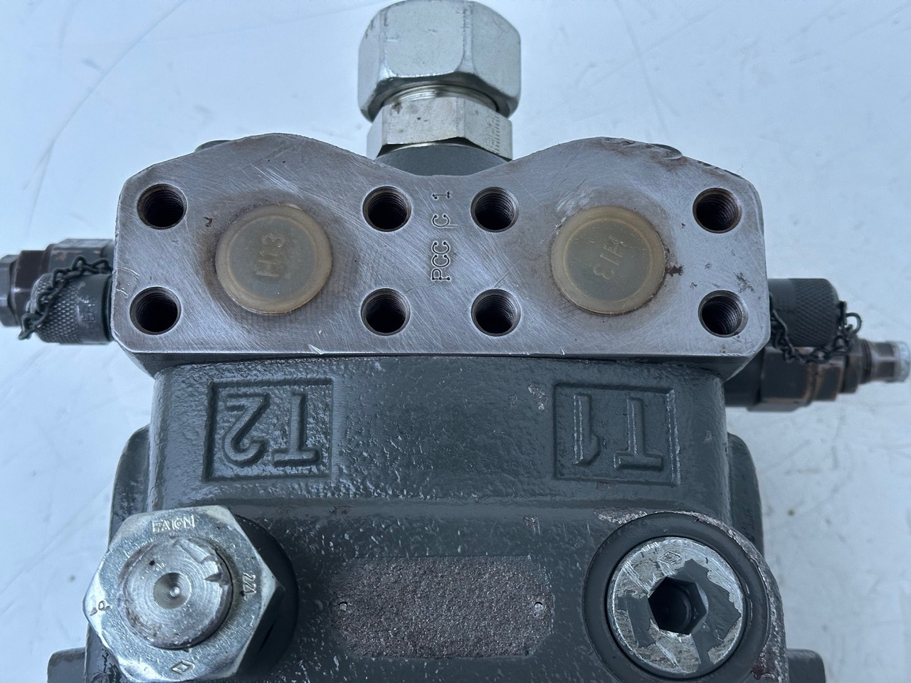 Motor de giro de Escavadeira Liebherr Hydraulikeinbaumotor Typ:FMF090.  ID-Nr.10139164 - ID-Nr.11371743. R946 LC, R946 LC-V, R946 NLC, R946 S-HD, R950 LC-V, R950 S-HD, R950.  #11371743.11929#: foto 9