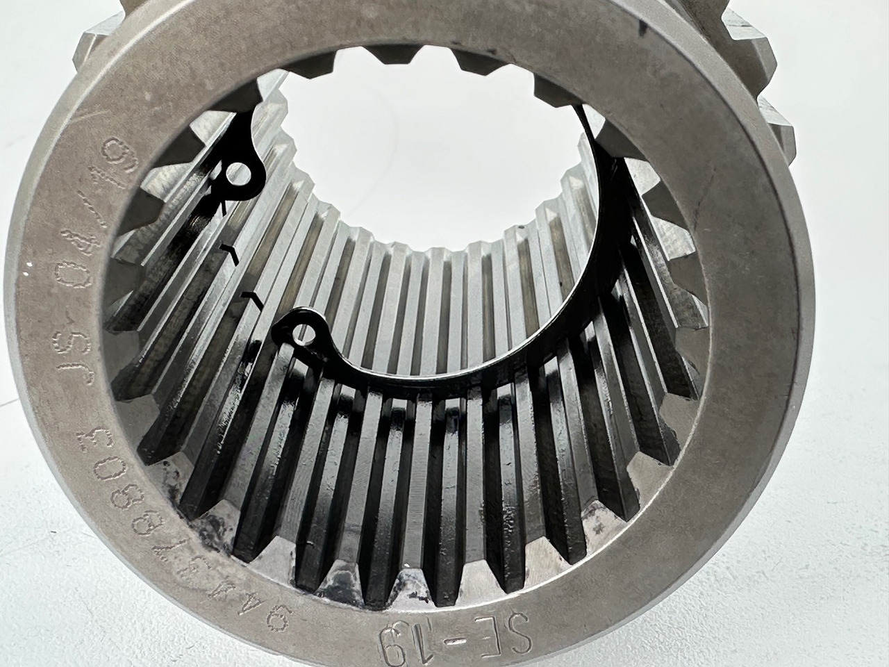 Liebherr Lamellenträger ID-Nr.9443788 - ID-Nr.944378803. FAT550, FAT550P046, FAT550P050, FAT600P081, FAT1000/102. #9443788.09.10.01# - Comando final de Escavadeira: foto 5 Liebherr Lamellenträger ID-Nr.9443788 - ID-Nr.944378803. FAT550, FAT550P046, FAT550P050, FAT600P081, FAT1000/102. #9443788.09.10.01# - Comando final de Escavadeira: foto 5