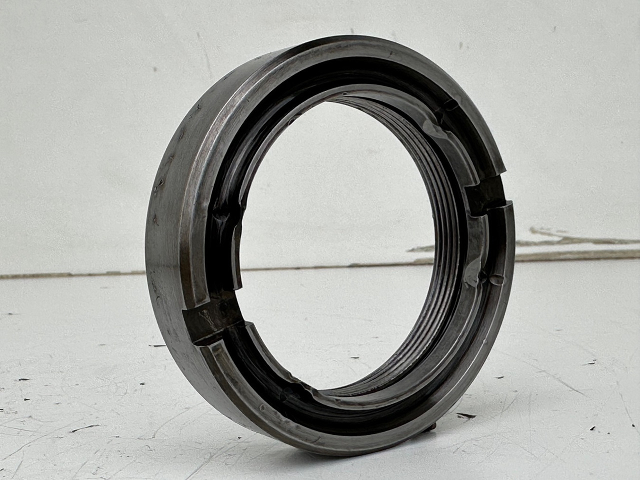 Liebherr Nutmutter ID-Nr.9441596 - ID-Nr.944159603. SAT200/277,SAT225/218,SAT225/200,SAT225/220,SAT225/228,SAT225/229,SAT225/230,SAT225/230,SAT225/240,SAT225/268,SAT250/278,SAT250A300.#944159603.GH# - Motor de giro de Escavadeira: foto 5 Liebherr Nutmutter ID-Nr.9441596 - ID-Nr.944159603. SAT200/277,SAT225/218,SAT225/200,SAT225/220,SAT225/228,SAT225/229,SAT225/230,SAT225/230,SAT225/240,SAT225/268,SAT250/278,SAT250A300.#944159603.GH# - Motor de giro de Escavadeira: foto 5