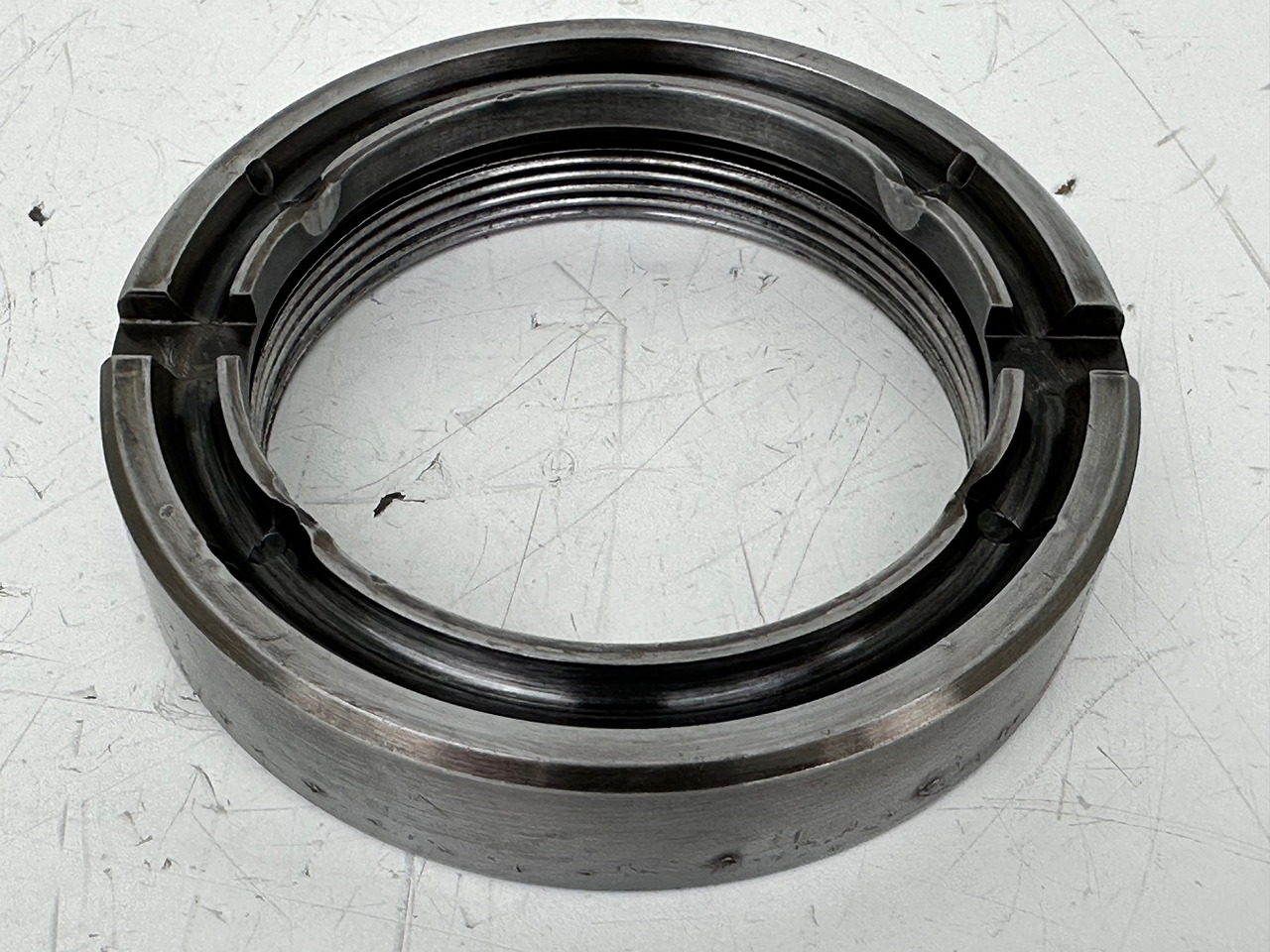 Liebherr Nutmutter ID-Nr.9441596 - ID-Nr.944159603. SAT200/277,SAT225/218,SAT225/200,SAT225/220,SAT225/228,SAT225/229,SAT225/230,SAT225/230,SAT225/240,SAT225/268,SAT250/278,SAT250A300.#944159603.GH# - Motor de giro de Escavadeira: foto 1 Liebherr Nutmutter ID-Nr.9441596 - ID-Nr.944159603. SAT200/277,SAT225/218,SAT225/200,SAT225/220,SAT225/228,SAT225/229,SAT225/230,SAT225/230,SAT225/240,SAT225/268,SAT250/278,SAT250A300.#944159603.GH# - Motor de giro de Escavadeira: foto 1