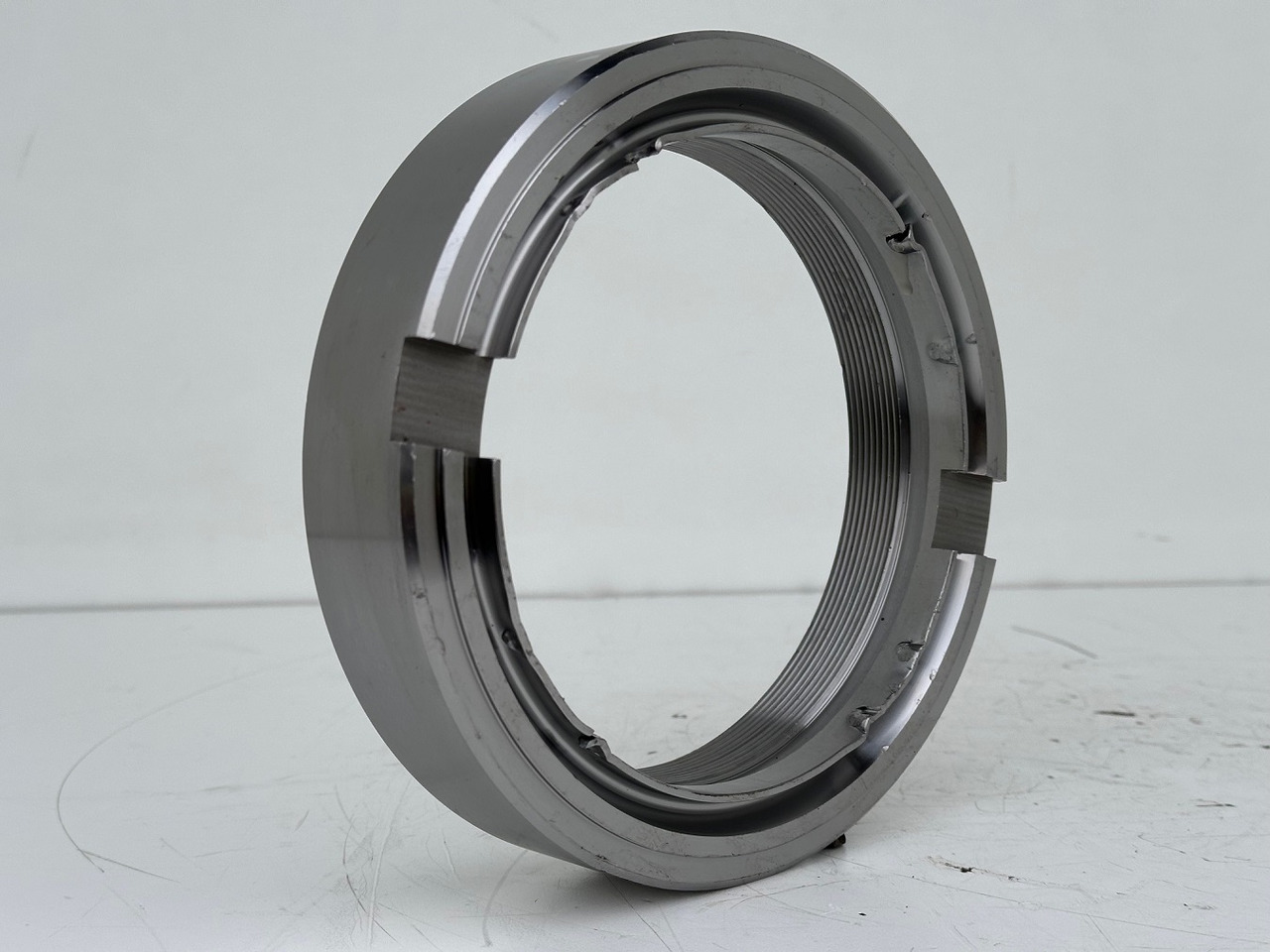 Liebherr Nutmutter ID-Nr.9443117 - ID-Nr.944311703. LH110,A974,LOS974,P974,P976,R974,R976,R980,P994,P995,R944,R995. #944311703.27.12.01# - Caixa de câmbio de Máquina de construção: foto 4 Liebherr Nutmutter ID-Nr.9443117 - ID-Nr.944311703. LH110,A974,LOS974,P974,P976,R974,R976,R980,P994,P995,R944,R995. #944311703.27.12.01# - Caixa de câmbio de Máquina de construção: foto 4