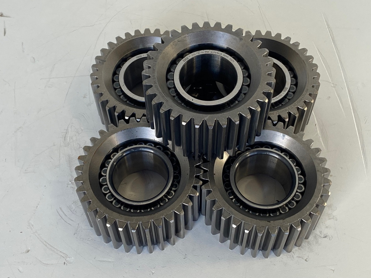 Liebherr Planetenrad ID-Nr.90216227. SAT300A1200. R926-1715 - R928-1715 - R930-1716. #P0161# - Motor de giro de Máquina de construção: foto 4 Liebherr Planetenrad ID-Nr.90216227. SAT300A1200. R926-1715 - R928-1715 - R930-1716. #P0161# - Motor de giro de Máquina de construção: foto 4