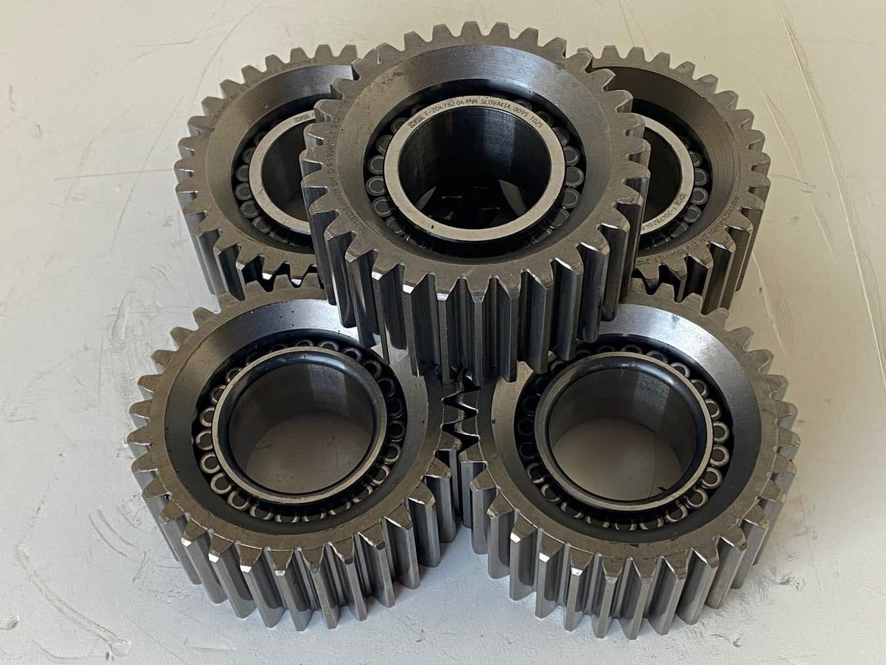 Liebherr Planetenrad ID-Nr.90216227. SAT300A1200. R926-1715 - R928-1715 - R930-1716. #P0161# - Motor de giro de Máquina de construção: foto 3 Liebherr Planetenrad ID-Nr.90216227. SAT300A1200. R926-1715 - R928-1715 - R930-1716. #P0161# - Motor de giro de Máquina de construção: foto 3