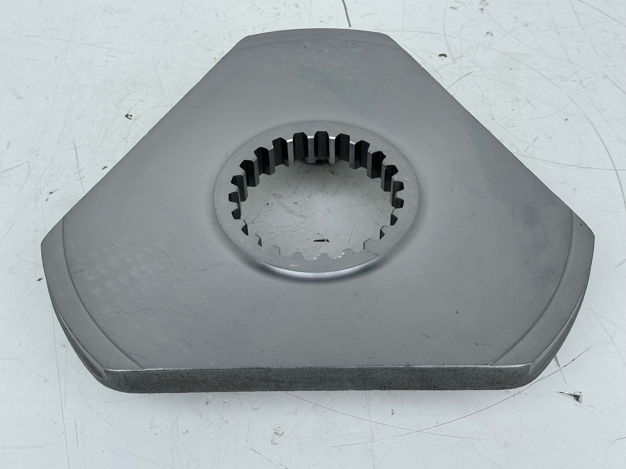 Liebherr Planetenträger ID-Nr.12962320. #12962320.A4.267# - Caixas de velocidade e peças de Escavadeira: foto 5 Liebherr Planetenträger ID-Nr.12962320. #12962320.A4.267# - Caixas de velocidade e peças de Escavadeira: foto 5