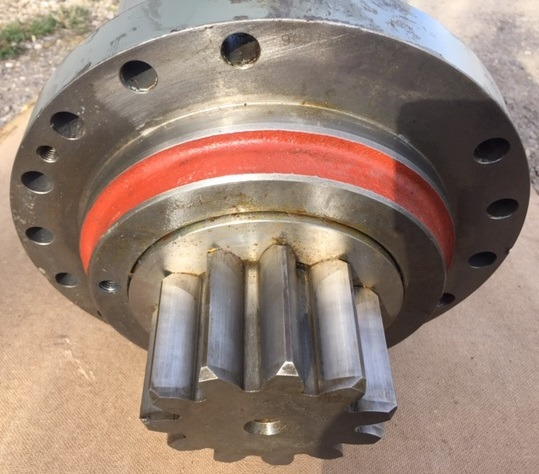 Liebherr Schwenkantrieb SAT250/283, ID-Nr.90203235 - ID-Nr.90203237 - ID-Nr.90208630. - Motor de giro de Escavadora de rastos: foto 4 Liebherr Schwenkantrieb SAT250/283, ID-Nr.90203235 - ID-Nr.90203237 - ID-Nr.90208630. - Motor de giro de Escavadora de rastos: foto 4