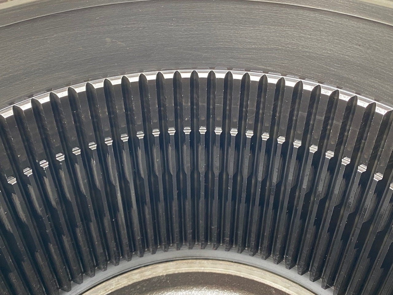 Motor de giro de Escavadora de rastos Liebherr Schwenkantrieb SAT300/295.  ID-Nr.90206968 - ID-Nr.90206969 - ID-Nr.90206970.  R936 LC, R936 LC-V, R936 NLC, R936 VHHD.  #019#: foto 16