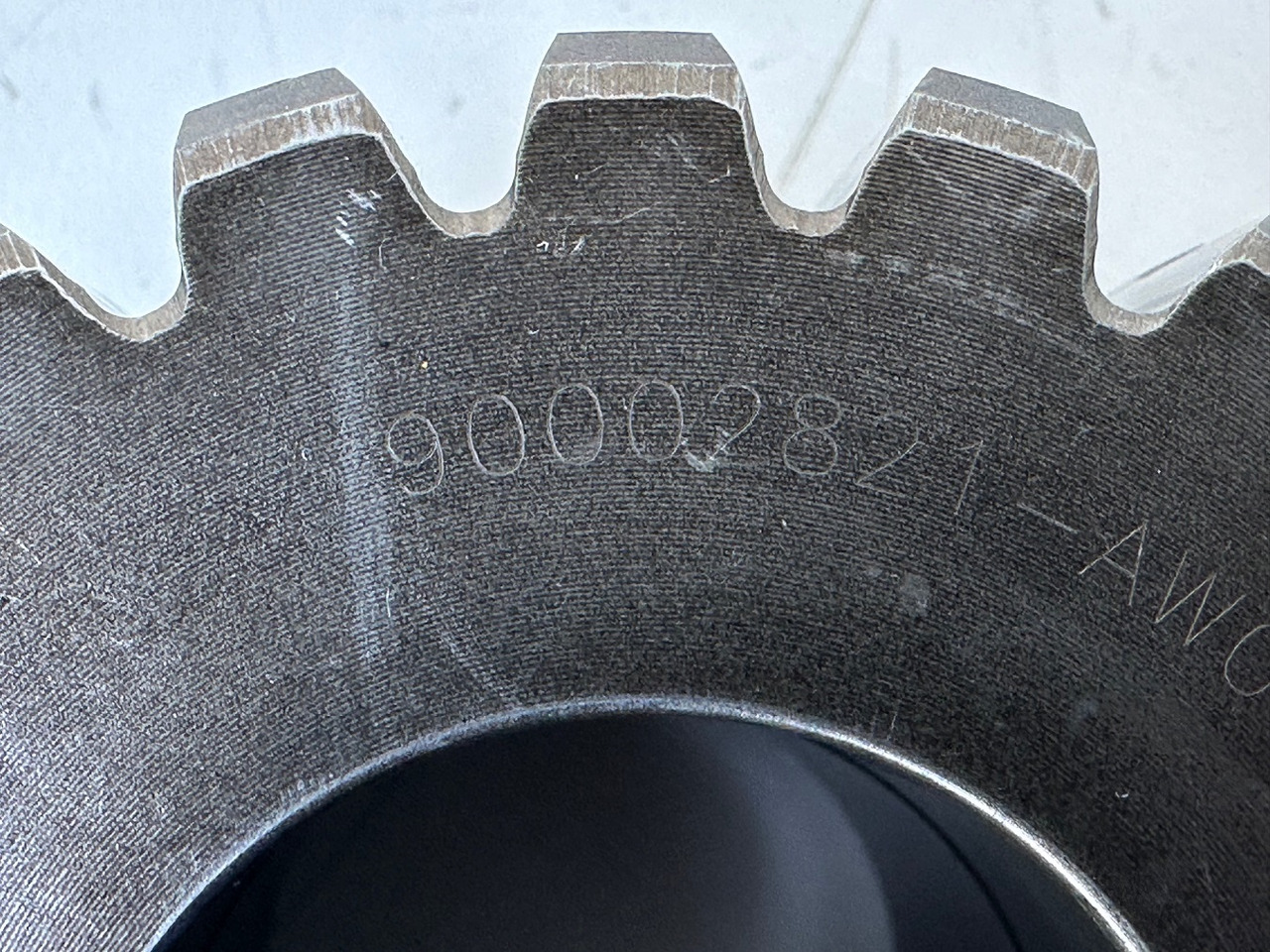 Comando final de Escavadeira Liebherr Sonnenrad ID-Nr.90002821. FAT400P112, FAT400P130, FAT400P139.  R926, R928, R930, R934, R936, R938, R940, R944, R946, R950 T.  #90002821.06.08.02#: foto 9 Comando final de Escavadeira Liebherr Sonnenrad ID-Nr.90002821. FAT400P112, FAT400P130, FAT400P139.  R926, R928, R930, R934, R936, R938, R940, R944, R946, R950 T.  #90002821.06.08.02#: foto 9