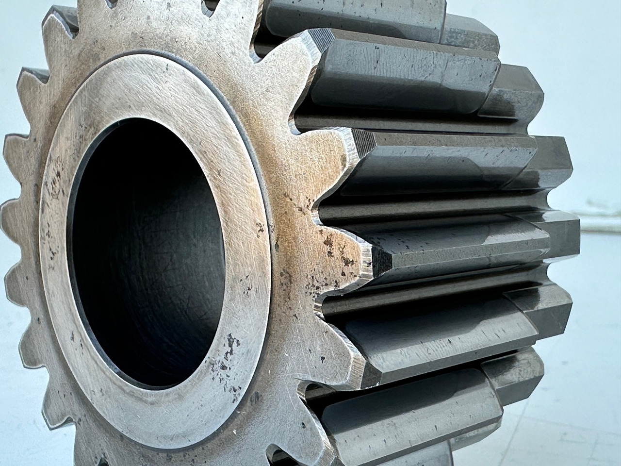 Comando final de Escavadeira Liebherr Sonnenrad ID-Nr.90002821. FAT400P112, FAT400P130, FAT400P139.  R926, R928, R930, R934, R936, R938, R940, R944, R946, R950 T.  #90002821.06.08.02#: foto 8 Comando final de Escavadeira Liebherr Sonnenrad ID-Nr.90002821. FAT400P112, FAT400P130, FAT400P139.  R926, R928, R930, R934, R936, R938, R940, R944, R946, R950 T.  #90002821.06.08.02#: foto 8