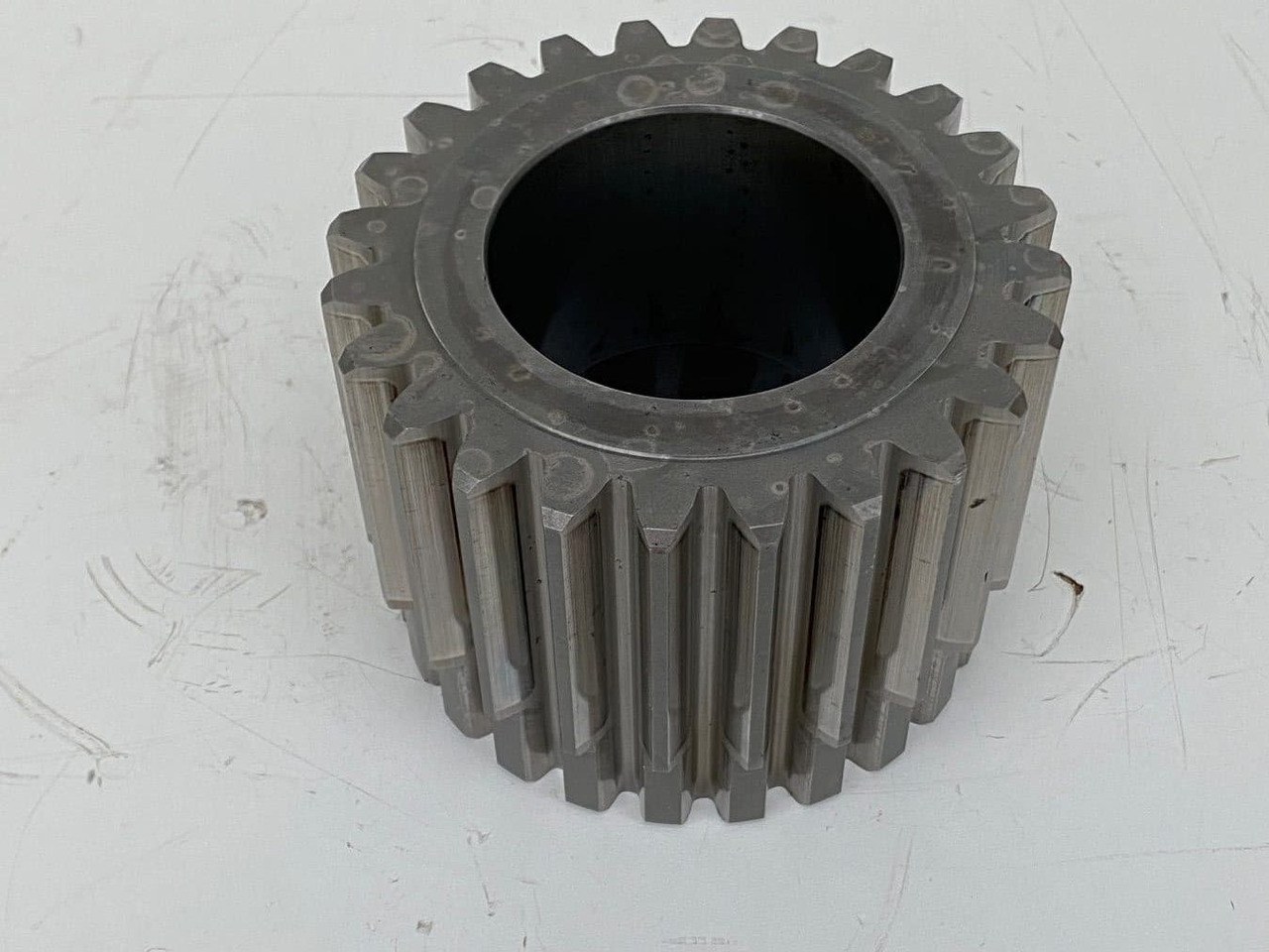 Liebherr Sonnenrad ID-Nr.90008842. FAT450P089, FAT450P091, FAT450P123, FAT450P135. - Comando final de Escavadora de rastos: foto 3 Liebherr Sonnenrad ID-Nr.90008842. FAT450P089, FAT450P091, FAT450P123, FAT450P135. - Comando final de Escavadora de rastos: foto 3