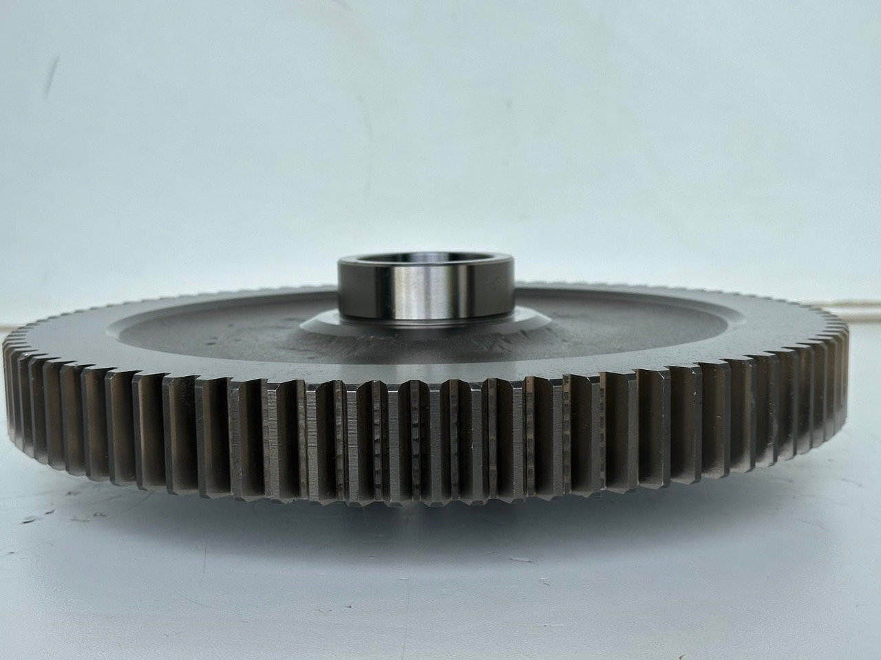 Liebherr Stirnrad ID-Nr.9443363 - ID-Nr.944336303. Fahrantrieb Typ:FAT650/508, FAT650E508, FAT650F519, FAT650F531, FAT650F549. PR752, PR754, PR756, RL52, RL64, RL66. #944336303.01# - Comando final de Máquina de construção: foto 2 Liebherr Stirnrad ID-Nr.9443363 - ID-Nr.944336303. Fahrantrieb Typ:FAT650/508, FAT650E508, FAT650F519, FAT650F531, FAT650F549. PR752, PR754, PR756, RL52, RL64, RL66. #944336303.01# - Comando final de Máquina de construção: foto 2
