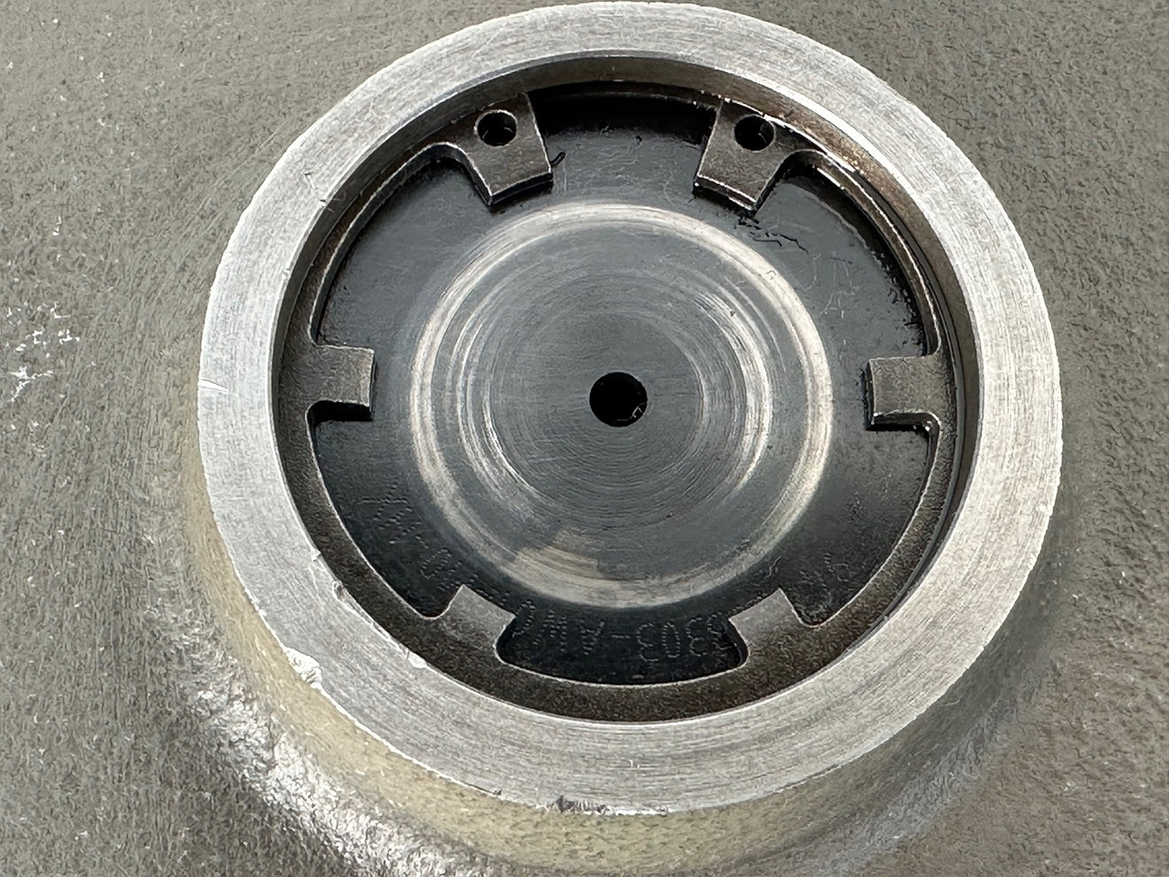 Comando final de Escavadora de rastos Liebherr Verschlussdeckel ID-Nr.90214374. FAT400P130, FAT400P139. R926-1715, R928-1715, R930-1716, R934-1550, R936 K-LC, R936 K-NLC, R936 K-SLC, R938-1650. #90214374.25.01#: foto 7 Comando final de Escavadora de rastos Liebherr Verschlussdeckel ID-Nr.90214374. FAT400P130, FAT400P139. R926-1715, R928-1715, R930-1716, R934-1550, R936 K-LC, R936 K-NLC, R936 K-SLC, R938-1650. #90214374.25.01#: foto 7