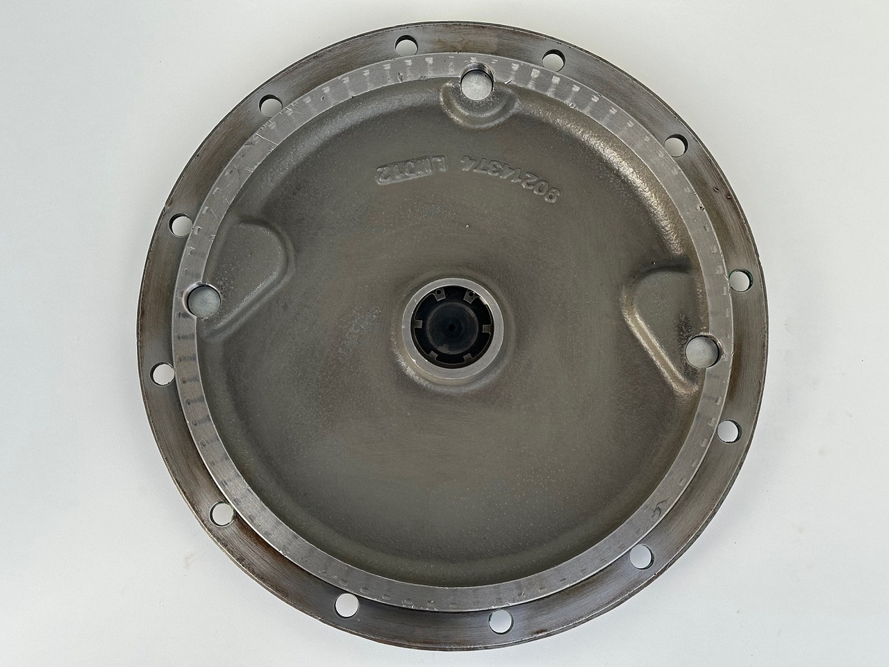 Comando final de Escavadora de rastos Liebherr Verschlussdeckel ID-Nr.90214374. FAT400P130, FAT400P139. R926-1715, R928-1715, R930-1716, R934-1550, R936 K-LC, R936 K-NLC, R936 K-SLC, R938-1650. #90214374.25.01#: foto 6 Comando final de Escavadora de rastos Liebherr Verschlussdeckel ID-Nr.90214374. FAT400P130, FAT400P139. R926-1715, R928-1715, R930-1716, R934-1550, R936 K-LC, R936 K-NLC, R936 K-SLC, R938-1650. #90214374.25.01#: foto 6