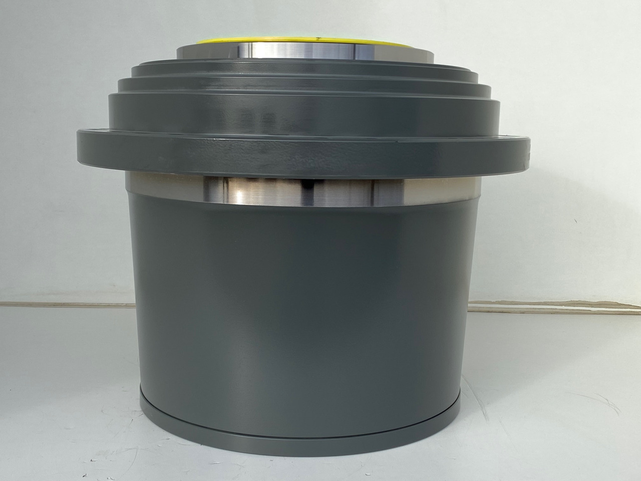 Original Liebherr Fahrantrieb Typ: FAT350P138 mit ID-Nr.90216427 - ID-Nr.90216428 - ID-Nr.90216429. LO1926, LOS926, R922, R924, R926, R930. #90216428.3064# - Comando final de Máquina de construção: foto 2 Original Liebherr Fahrantrieb Typ: FAT350P138 mit ID-Nr.90216427 - ID-Nr.90216428 - ID-Nr.90216429. LO1926, LOS926, R922, R924, R926, R930. #90216428.3064# - Comando final de Máquina de construção: foto 2