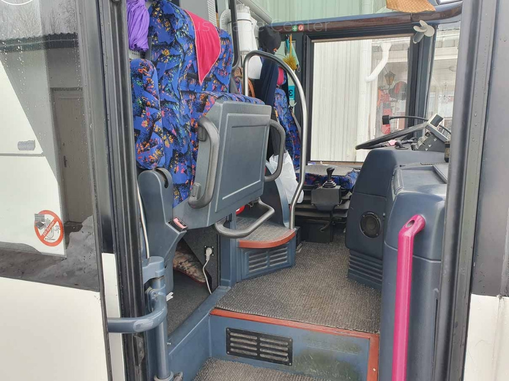 NEOPLAN STARLINER N516/3 SHDH - Autocarro: foto 5 NEOPLAN STARLINER N516/3 SHDH - Autocarro: foto 5