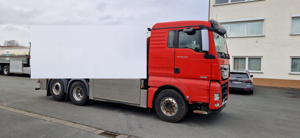 MAN TGX 26.640 6x2 (Nr. 5994) - Caminhão tanque: foto 1 MAN TGX 26.640 6x2 (Nr. 5994) - Caminhão tanque: foto 1