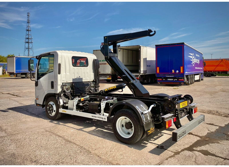 Isuzu M27 - Caminhão polibenne: foto 1 Isuzu M27 - Caminhão polibenne: foto 1