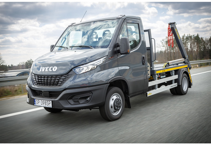 Iveco Daily 70C18 + KING Bramowiec / Skiploader / Absetzkipper - Caminhão multibenne: foto 2 Iveco Daily 70C18 + KING Bramowiec / Skiploader / Absetzkipper - Caminhão multibenne: foto 2