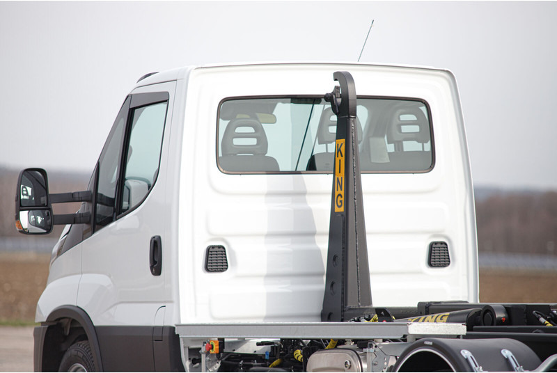 Iveco Daily 70C18 - Caminhão polibenne: foto 3 Iveco Daily 70C18 - Caminhão polibenne: foto 3