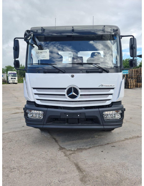 Mercedes-Benz Atego 1527L - Caminhão polibenne: foto 3 Mercedes-Benz Atego 1527L - Caminhão polibenne: foto 3