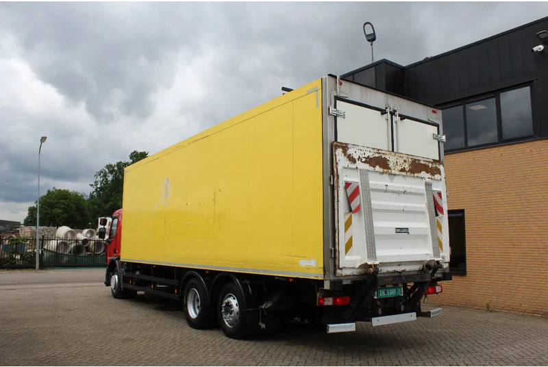 Renault Premium 340 * EURO5 * MANUEL * 6X2 * - Caminhão frigorífico: foto 2 Renault Premium 340 * EURO5 * MANUEL * 6X2 * - Caminhão frigorífico: foto 2