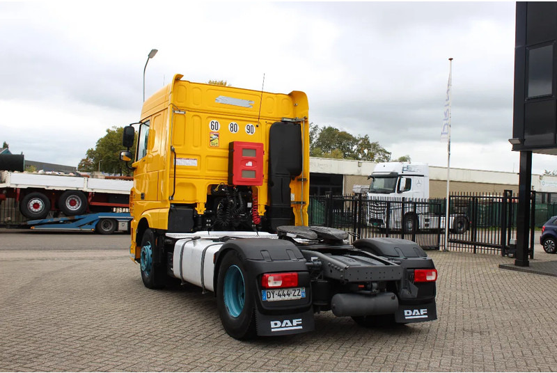 DAF XF 106.460 * EURO6 * 4X2 * - Tractor: foto 3 DAF XF 106.460 * EURO6 * 4X2 * - Tractor: foto 3