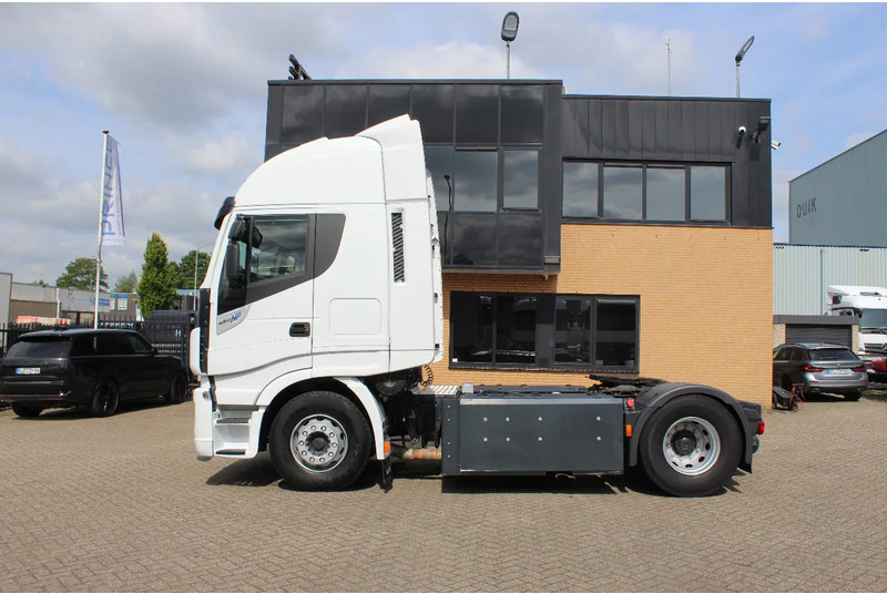 Iveco Stralis 460 * EURO6 * CNG * RETARDER * 4X2 * - Tractor: foto 2 Iveco Stralis 460 * EURO6 * CNG * RETARDER * 4X2 * - Tractor: foto 2