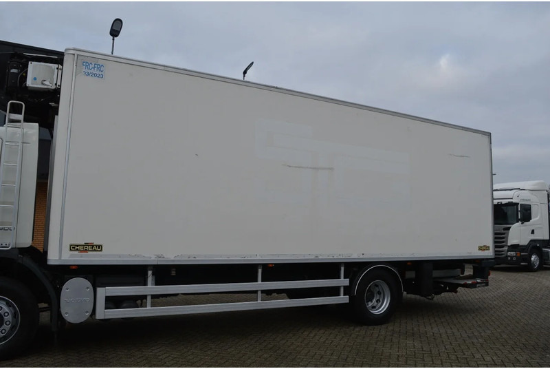 Volvo * EURO5 * CARRIER SUPRA 950MT * 4X2 * - Caminhão frigorífico: foto 3 Volvo * EURO5 * CARRIER SUPRA 950MT * 4X2 * - Caminhão frigorífico: foto 3