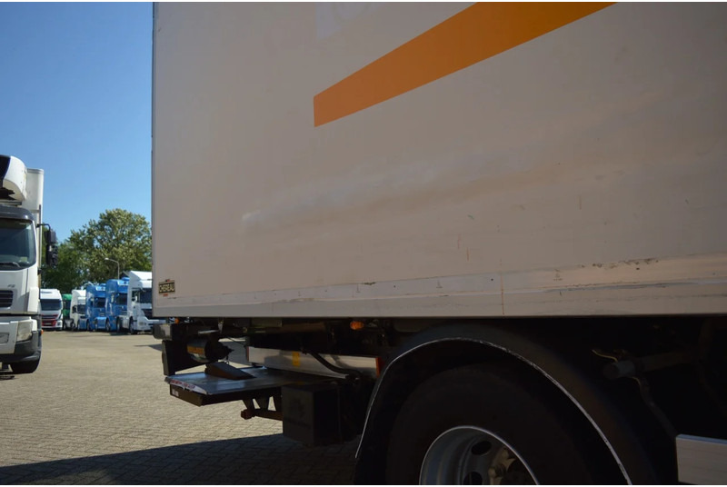 Caminhão frigorífico Volvo FE 260 * EURO5 * CARRIER SUPRA 950 * 4X2 *: foto 11