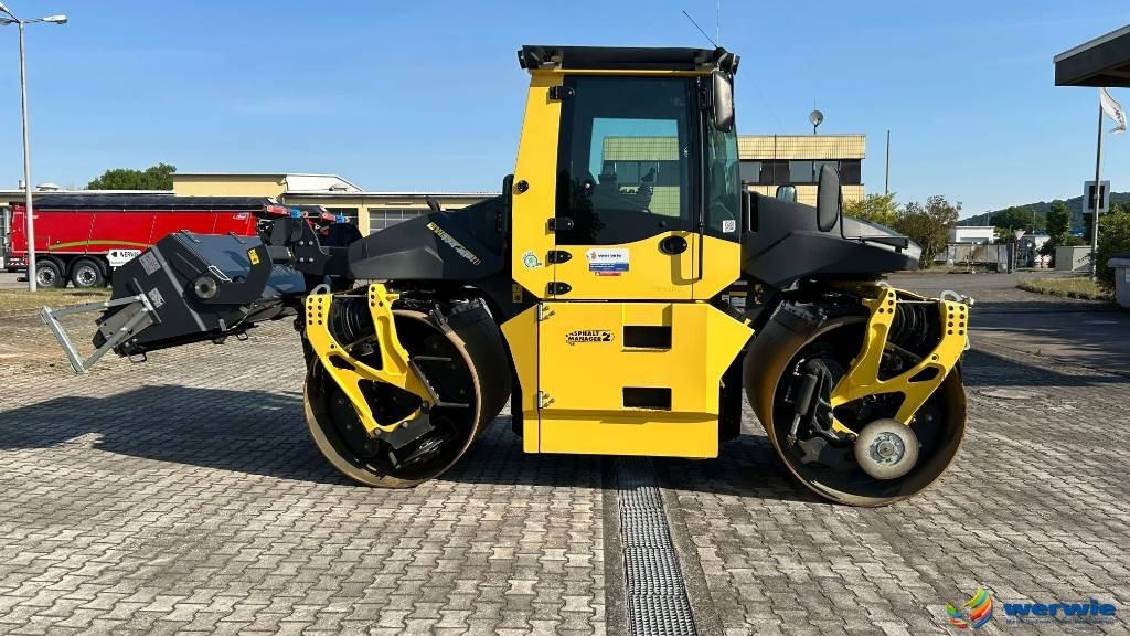 Bomag BW 174 AP-4V AM - Compactador de asfalto: foto 1 Bomag BW 174 AP-4V AM - Compactador de asfalto: foto 1