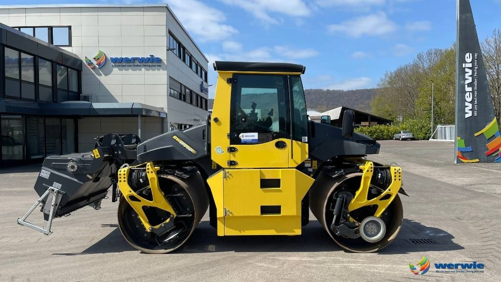 Bomag BW 174 AP-4V - Compactador de asfalto: foto 1 Bomag BW 174 AP-4V - Compactador de asfalto: foto 1