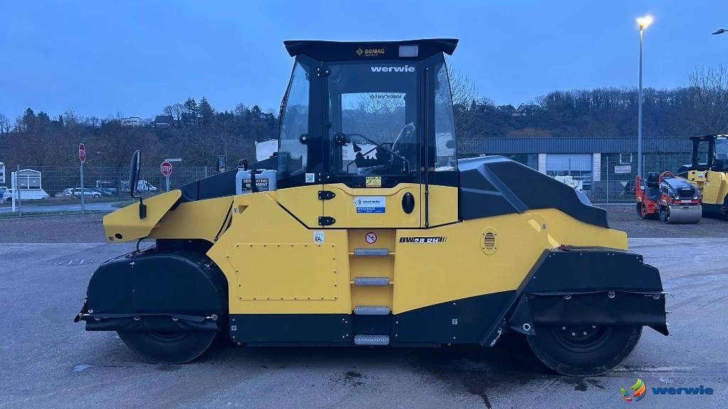Bomag BW 28 RH - Compactador de pneus: foto 4 Bomag BW 28 RH - Compactador de pneus: foto 4