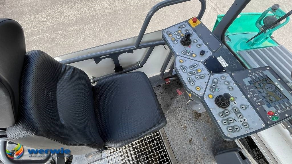 Locação de Vögele SUPER 1300-3i / AB340-3TV (1,80 - 3,40 m)  Vögele SUPER 1300-3i / AB340-3TV (1,80 - 3,40 m): foto 31