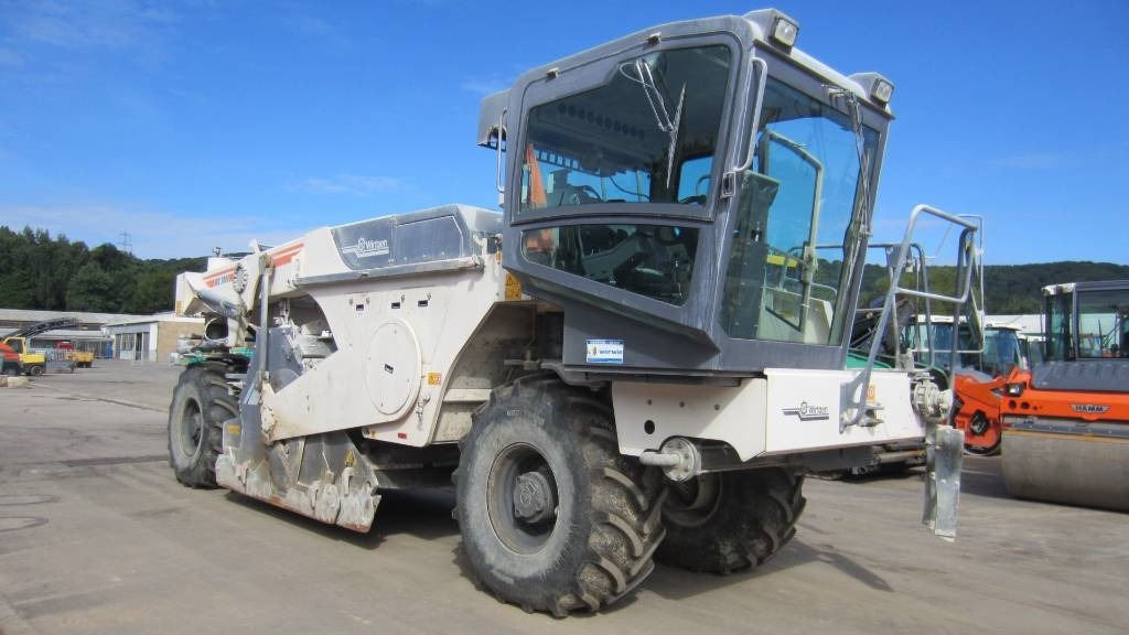 Wirtgen WR2000 Foam Bitumen System - Máquina de asfalto: foto 1 Wirtgen WR2000 Foam Bitumen System - Máquina de asfalto: foto 1