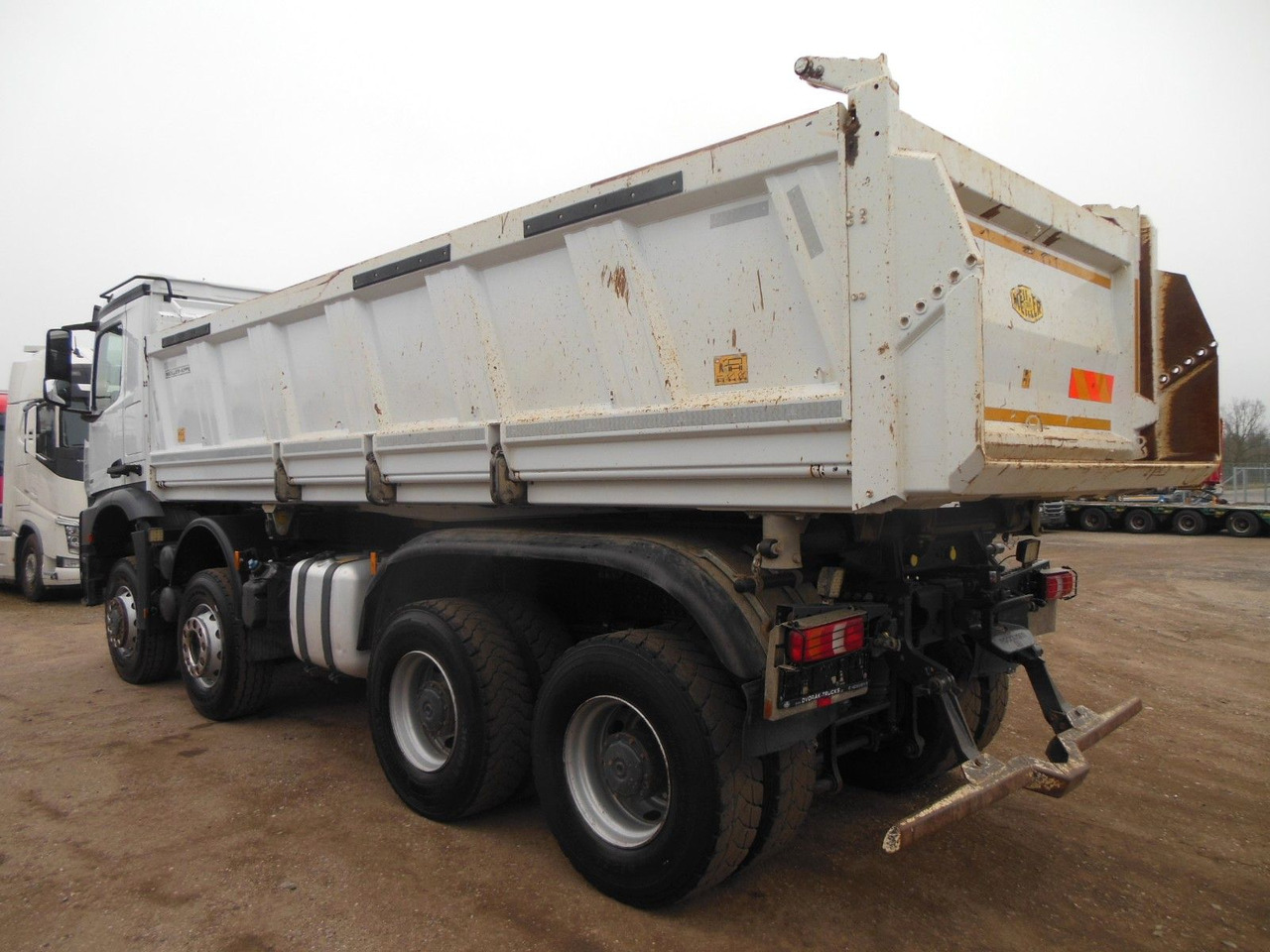 Mercedes-Benz AROCS 4151, 8X6, MEILLER, BORDMATIC, AHK - Caminhão basculante: foto 4 Mercedes-Benz AROCS 4151, 8X6, MEILLER, BORDMATIC, AHK - Caminhão basculante: foto 4