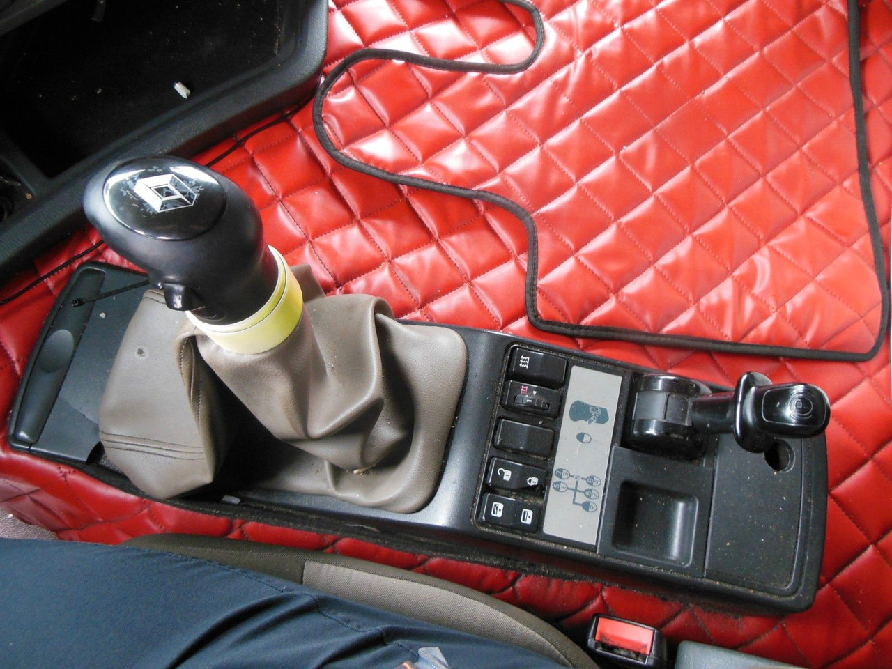 Caminhão transportador de contêineres/ Caixa móvel Renault PREMIUM DXI 450.25, 6X2, BDF, MANUELL!!!: foto 23