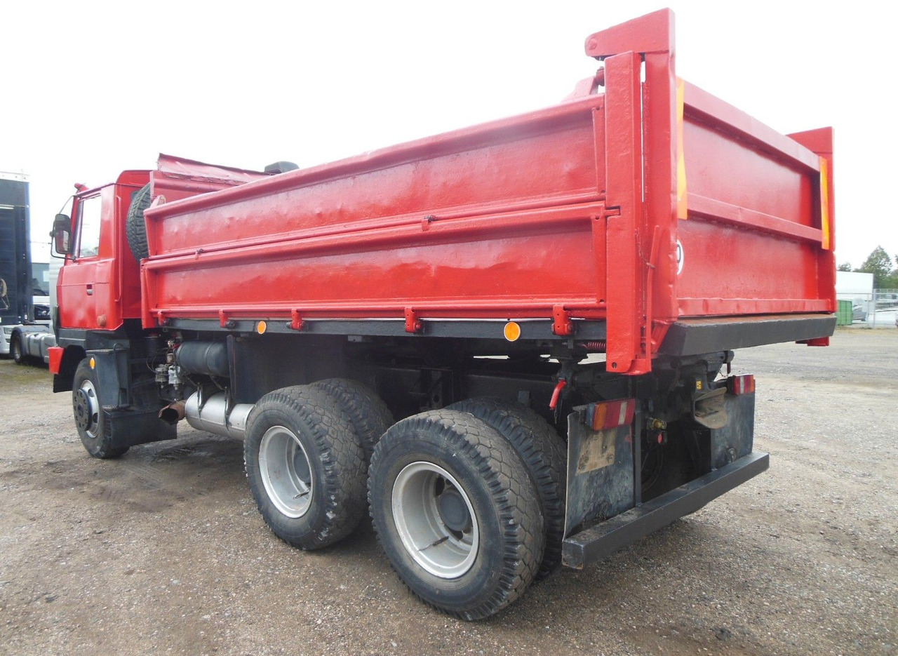 Tatra T 815, 6x6 - Caminhão basculante: foto 4 Tatra T 815, 6x6 - Caminhão basculante: foto 4