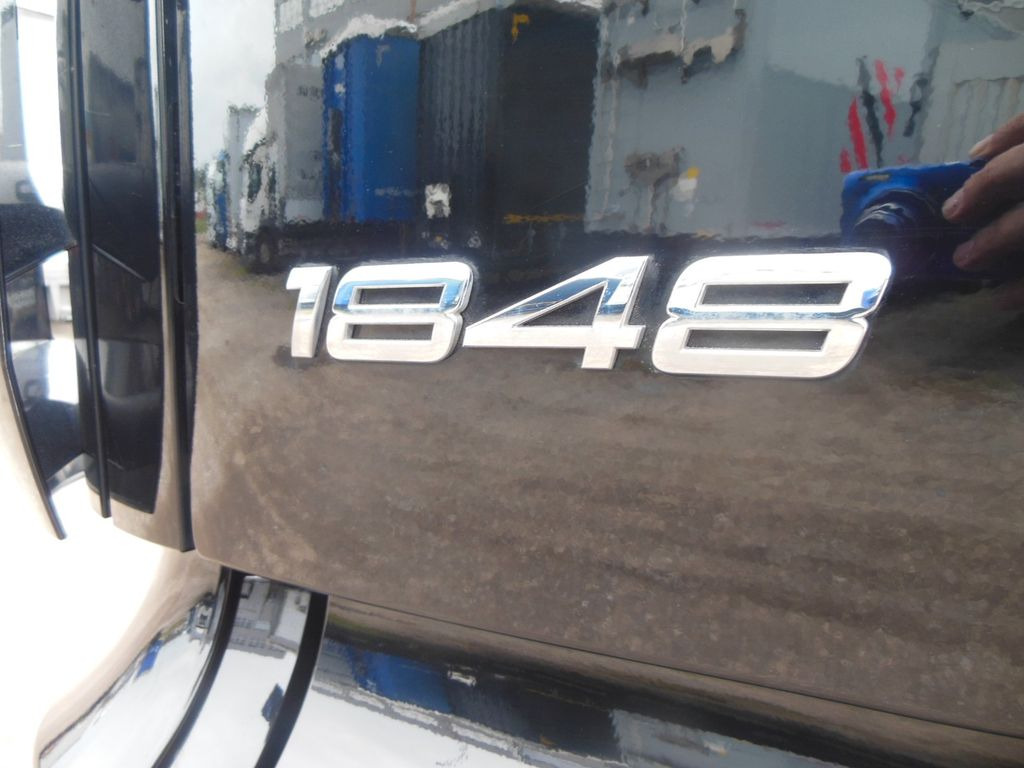 Mercedes-Benz 1848 ACTROS, LOWDECK, GIGA SPACE, STANDKLIMA Mercedes-Benz 1848 ACTROS, LOWDECK, GIGA SPACE, STANDKLIMA - Tractor: foto 5 Mercedes-Benz 1848 ACTROS, LOWDECK, GIGA SPACE, STANDKLIMA Mercedes-Benz 1848 ACTROS, LOWDECK, GIGA SPACE, STANDKLIMA - Tractor: foto 5