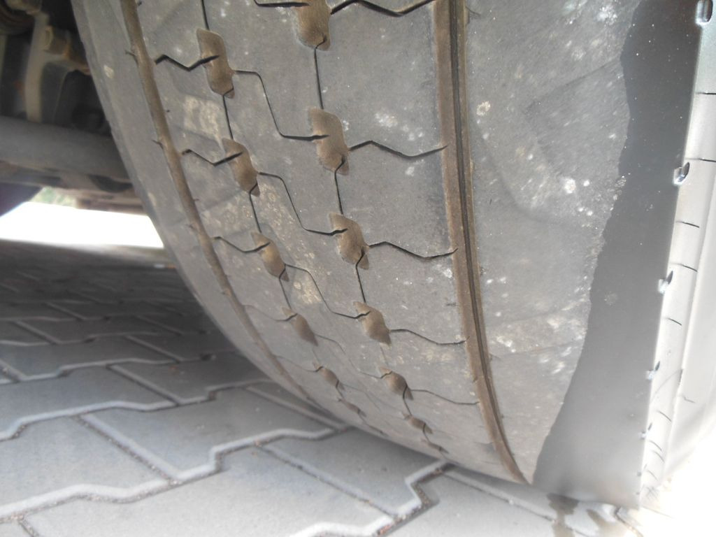 Scania R520, V8, ROSSI, LEDER, TOP!!! Scania R520, V8, ROSSI, LEDER, TOP!!! - Tractor: foto 5 Scania R520, V8, ROSSI, LEDER, TOP!!! Scania R520, V8, ROSSI, LEDER, TOP!!! - Tractor: foto 5