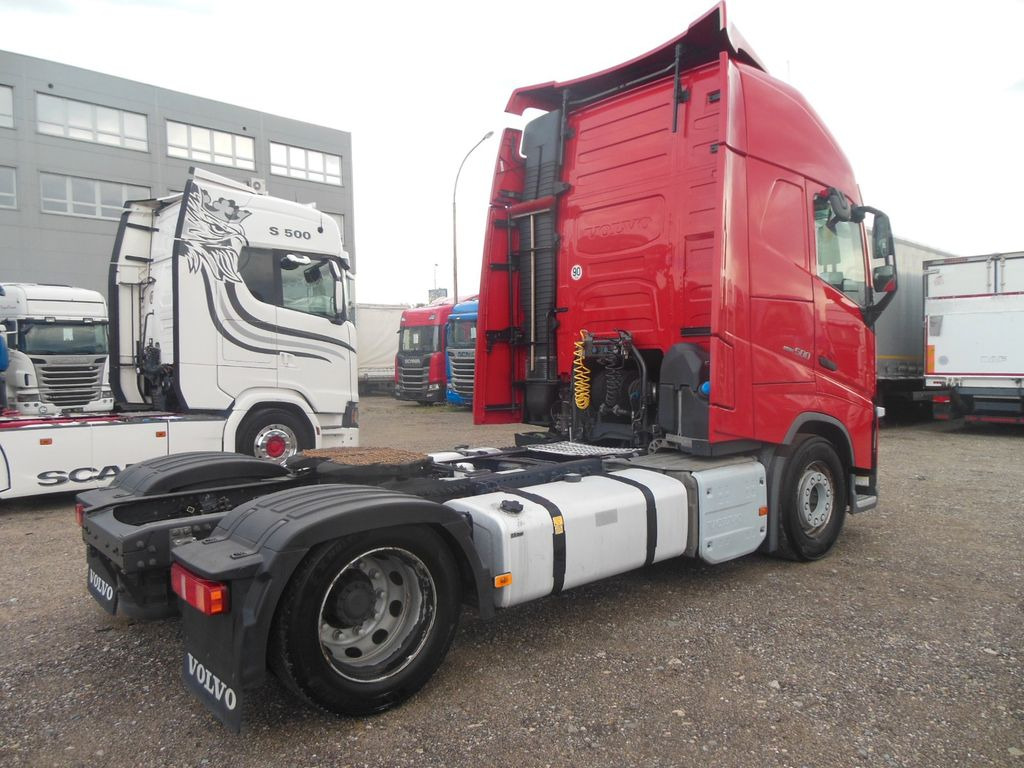 Volvo FH 13/500, LOWDECK, GLOBE XL, I PARK COOL, TOP!! - Tractor: foto 3 Volvo FH 13/500, LOWDECK, GLOBE XL, I PARK COOL, TOP!! - Tractor: foto 3