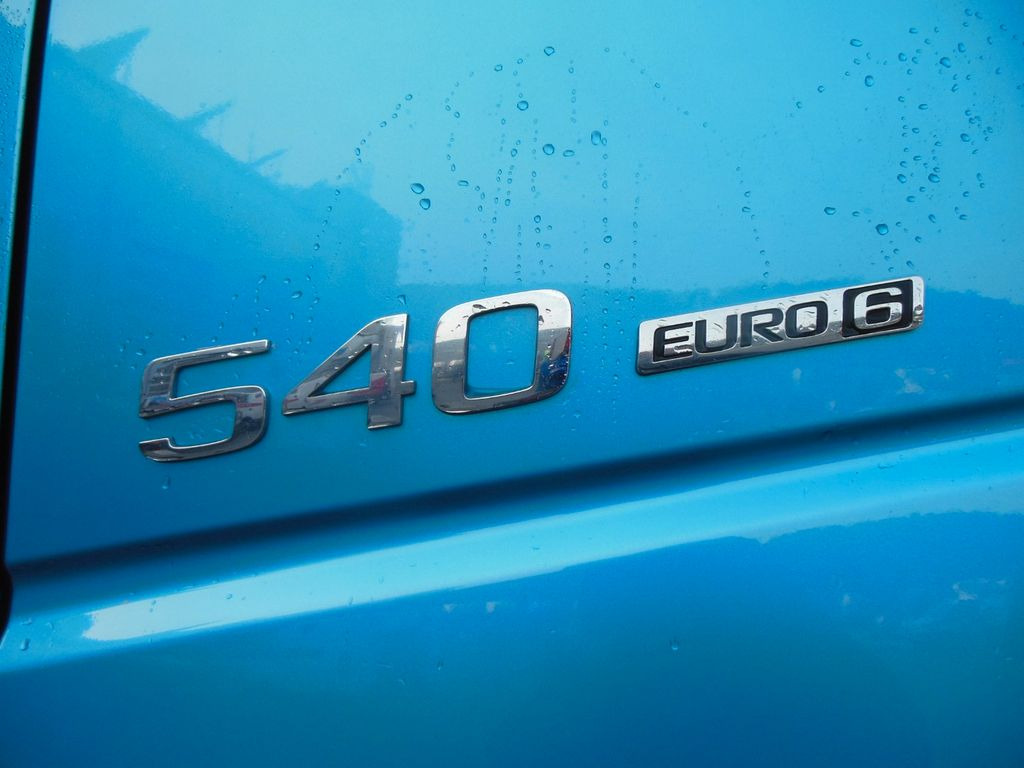 Volvo FH 13/540, KIPPHYDRAULIK, 3 STÜCKS!!! Volvo FH 13/540, KIPPHYDRAULIK - Tractor: foto 5 Volvo FH 13/540, KIPPHYDRAULIK, 3 STÜCKS!!! Volvo FH 13/540, KIPPHYDRAULIK - Tractor: foto 5