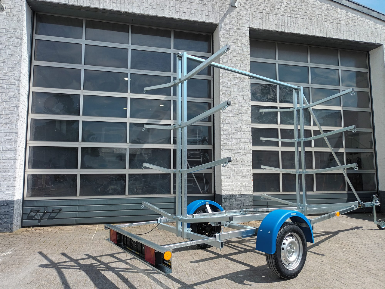 Bootsanhänger Boattrailer Neptun NAVY N7-17 KY Kanu Kajak SUP Board Gestell 750kg Modell 2024 - Reboque para barco: foto 5 Bootsanhänger Boattrailer Neptun NAVY N7-17 KY Kanu Kajak SUP Board Gestell 750kg Modell 2024 - Reboque para barco: foto 5