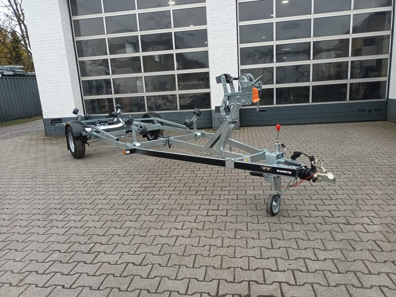 Brenderup Bootstrailer Premium 201500B SR X LED Superrollen 1500kg - Reboque para barco: foto 3 Brenderup Bootstrailer Premium 201500B SR X LED Superrollen 1500kg - Reboque para barco: foto 3