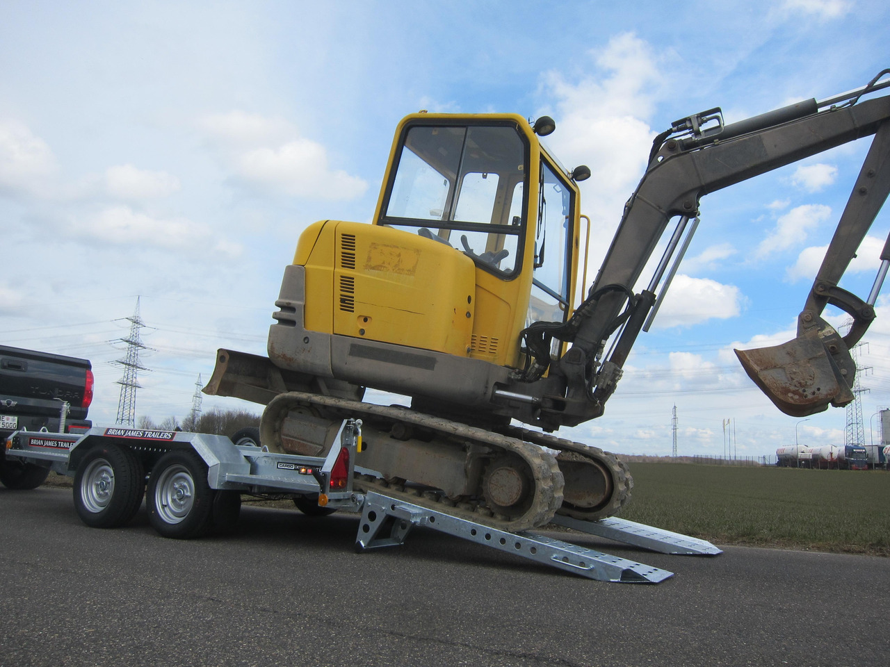 Brian James Digger Plant 543-3217-35 320x170cm Schaufelablage Rampen Reserverad 3500kg - Reboque porta máquinas: foto 2 Brian James Digger Plant 543-3217-35 320x170cm Schaufelablage Rampen Reserverad 3500kg - Reboque porta máquinas: foto 2