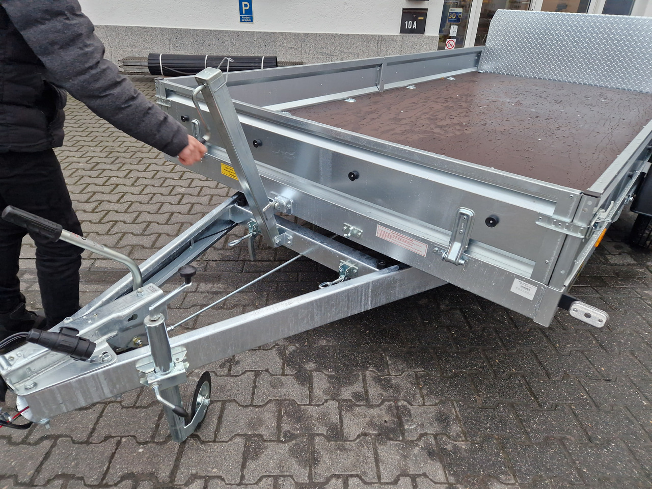 Kleinfahrzeug Universal Transporter Multi XL easyload UNI N16-380m18 (L) 1600kg online Aktion - Reboque plataforma/ Caixa aberta: foto 3 Kleinfahrzeug Universal Transporter Multi XL easyload UNI N16-380m18 (L) 1600kg online Aktion - Reboque plataforma/ Caixa aberta: foto 3