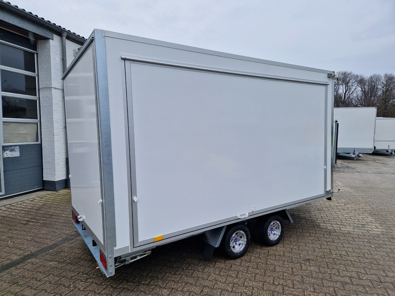 Roulote bar Koffer Hochlader FC2024HTL Messe 400x200x200cm aerodynamisch 10" Alufelgen (XL) 2000kg 100 km/H: foto 11
