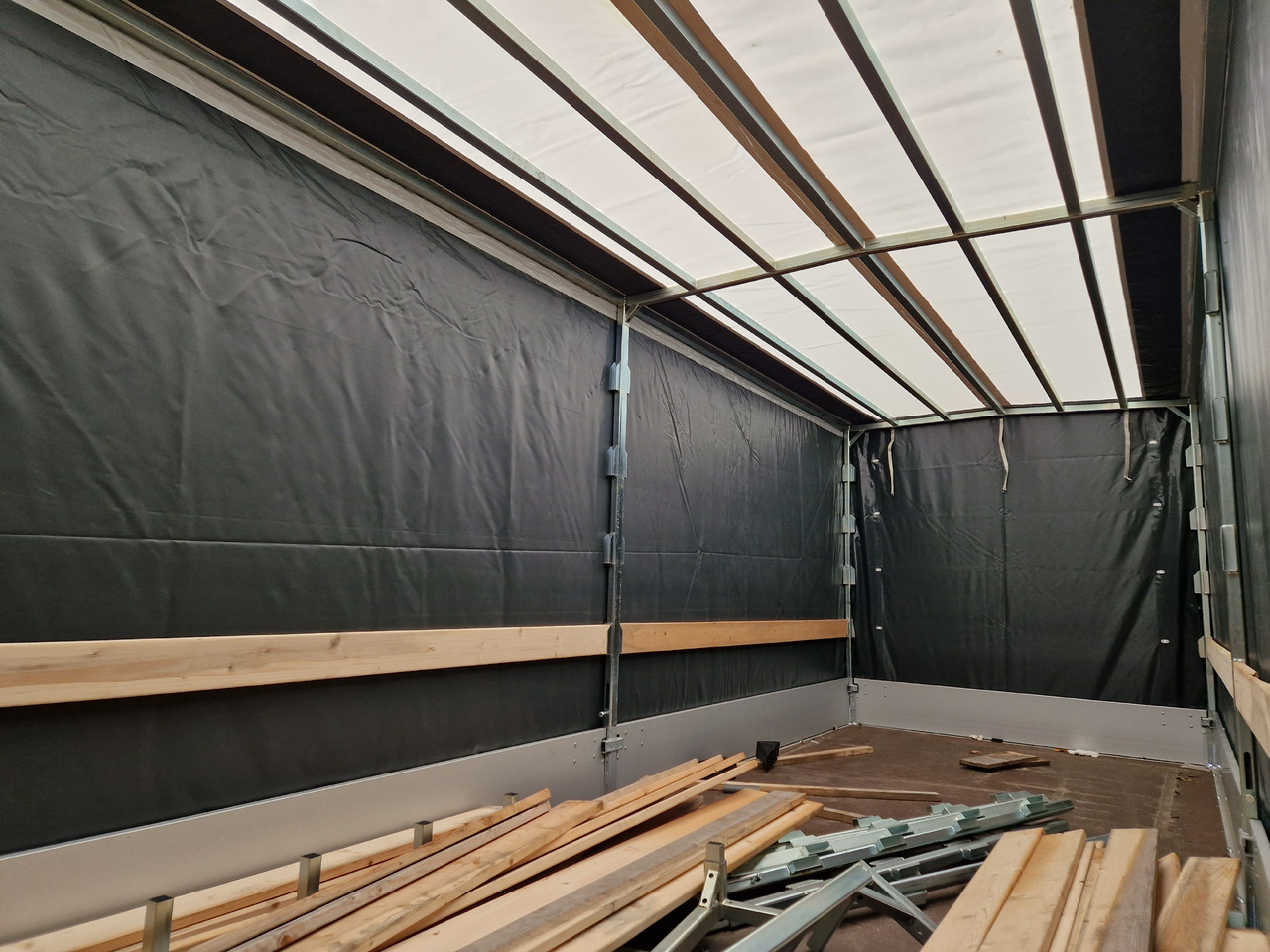 Reboque de lona MEDAX - 2 3000 611x203x210cm Hochplane 12" niedrig Fahrwerk 3000kg: foto 9