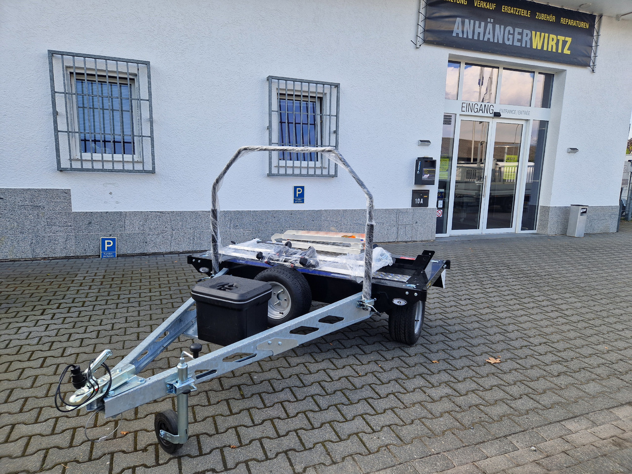 Motorradanhänger Motocamp 1 750 quer 200x107cm Motorrad Roller Fahrrad black 750kg - Reboque para moto: foto 4 Motorradanhänger Motocamp 1 750 quer 200x107cm Motorrad Roller Fahrrad black 750kg - Reboque para moto: foto 4