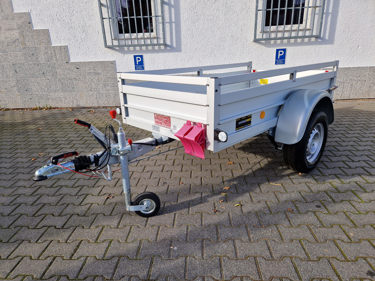 PKW Anhänger Koch Aluline B1000 205x105x40cm (XS) 1000kg 100 km/H Januar Aktion - Reboque para carros: foto 1 PKW Anhänger Koch Aluline B1000 205x105x40cm (XS) 1000kg 100 km/H Januar Aktion - Reboque para carros: foto 1