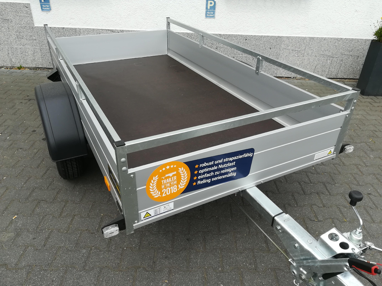 Saris Anhänger DV135 McAlu Pro MP 255x133x43cm (S) 1350kg Online Aktion Modell 2024 - Reboque para carros: foto 4 Saris Anhänger DV135 McAlu Pro MP 255x133x43cm (S) 1350kg Online Aktion Modell 2024 - Reboque para carros: foto 4